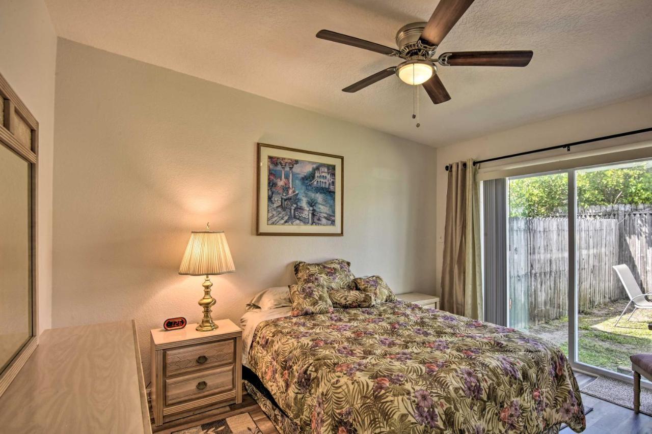 Sunny Cocoa Beach Home Walk To Sea And Attractions! Екстериор снимка